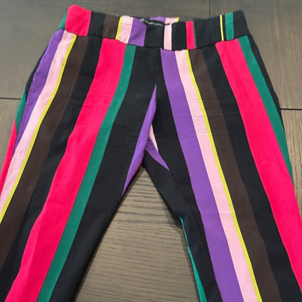 NEW w/o tags NY & Co. Pull-On Straight Stretch Ankle Pants